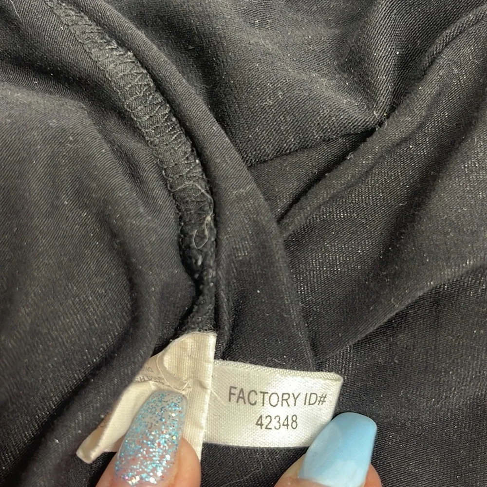 Large Express Tank Top - Picture 4 of 7